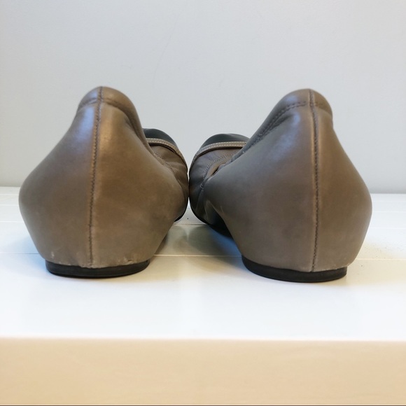 Halogen Cassandra Cap Toe Ballet Flats Taupe  9 - Picture 6 of 9
